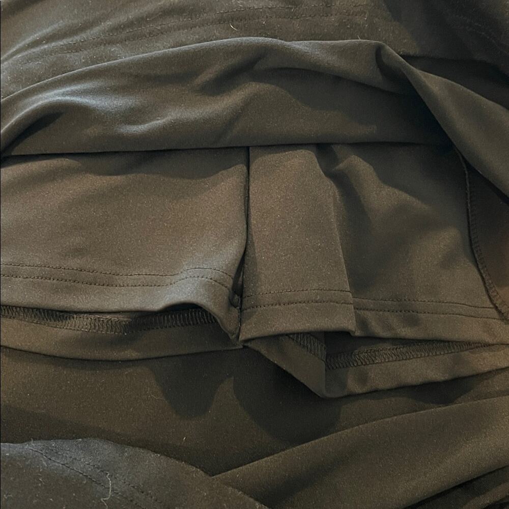 Betabrand Women's Ponte Mini Skort Shorts Attached in Black - Picture 9 of 9